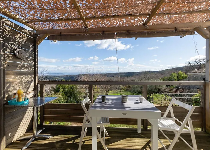 La Canopée - La Chant Des Tongs * Salazac